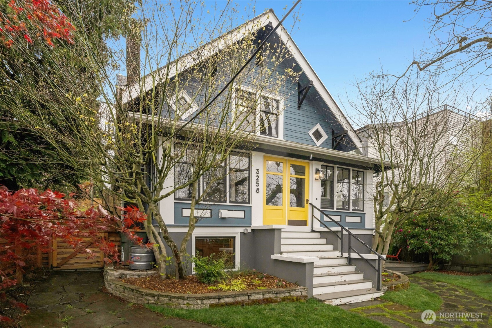 3258 14th Avenue W Seattle WA 98119