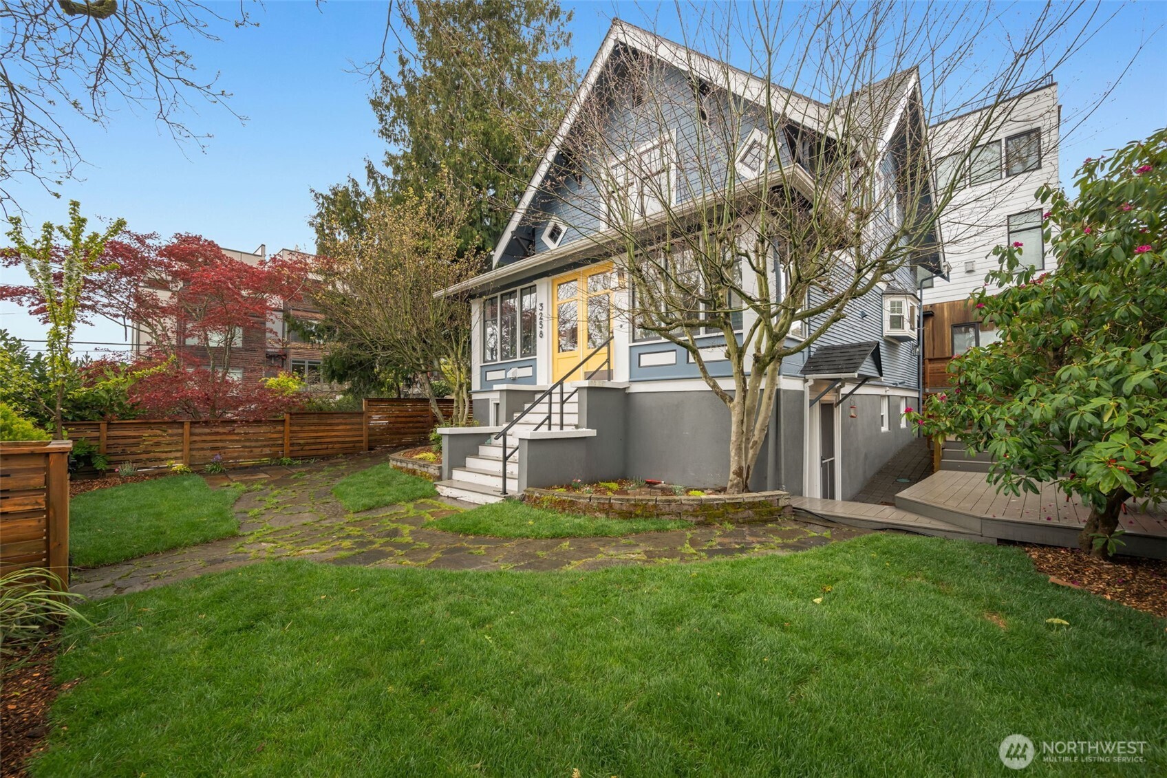 3258 14th Avenue W Seattle WA 98119