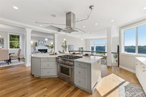 3205 9th Avenue Ct NW Gig Harbor WA 98335
