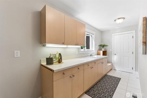 3205 9th Avenue Ct NW Gig Harbor WA 98335