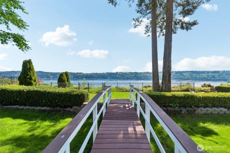 3205 9th Avenue Ct NW Gig Harbor WA 98335