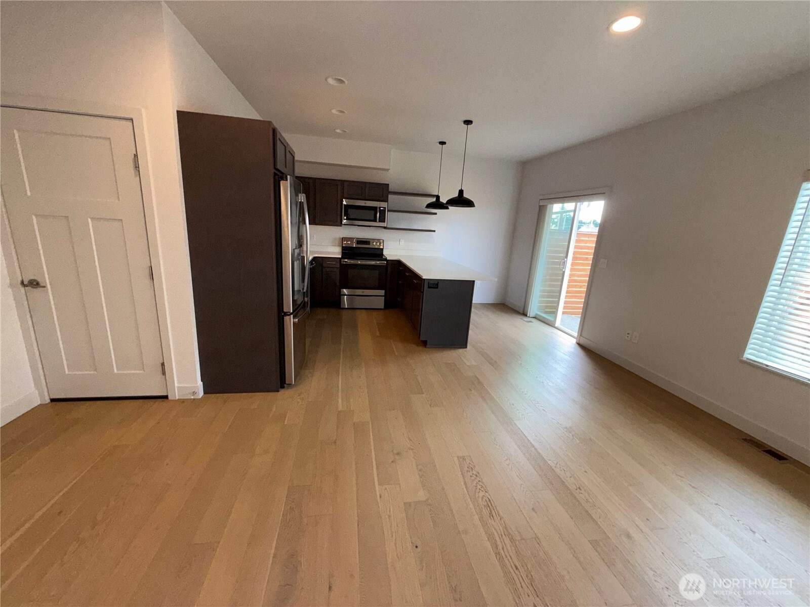 909 Washington Avenue S Long Beach WA 98631