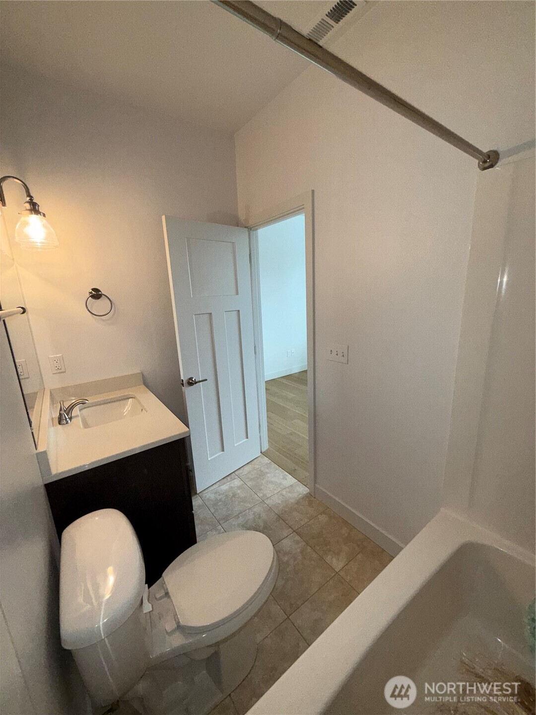 909 Washington Avenue S Long Beach WA 98631