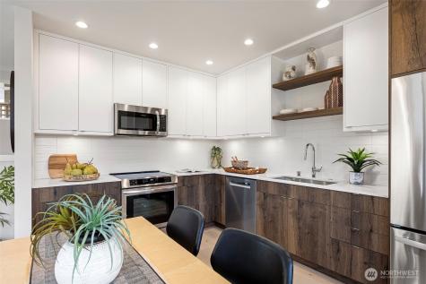 7338 27th Avenue NW Seattle WA 98117