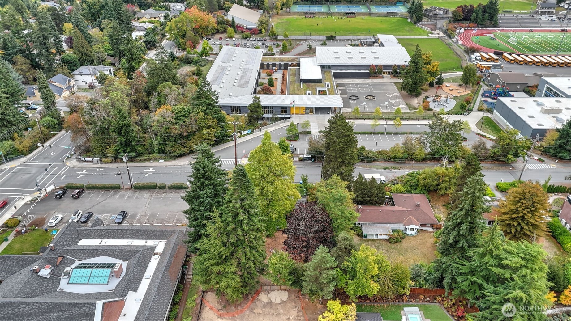 4025 86th Avenue SE Mercer Island WA 98040