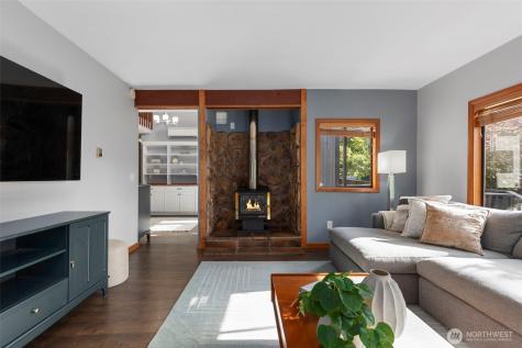 26120 220th Avenue SE Maple Valley WA 98038