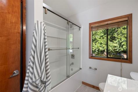 26120 220th Avenue SE Maple Valley WA 98038