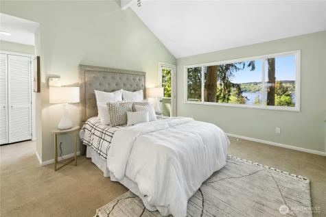5100 Crystal Springs Drive NE Bainbridge Island WA 98110