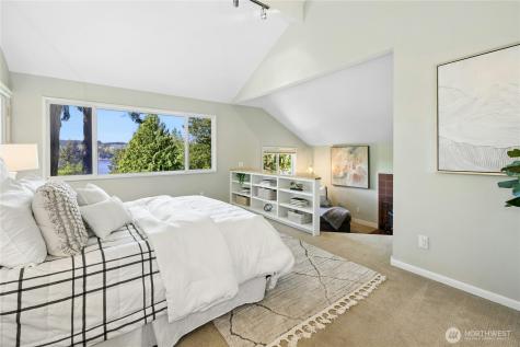 5100 Crystal Springs Drive NE Bainbridge Island WA 98110