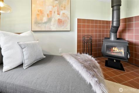 5100 Crystal Springs Drive NE Bainbridge Island WA 98110