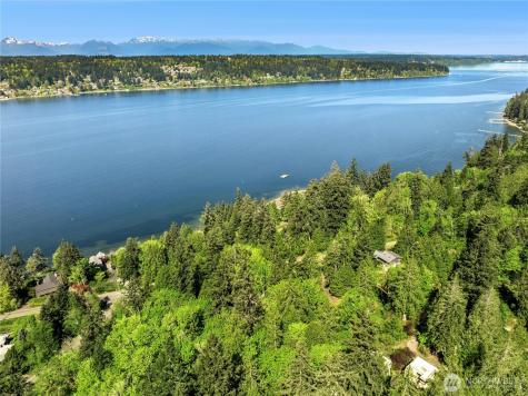 5100 Crystal Springs Drive NE Bainbridge Island WA 98110