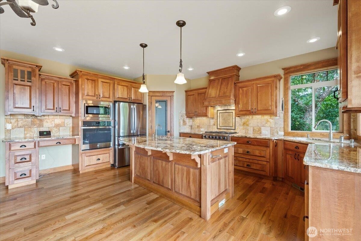10321 N Navaho Drive Spokane WA 99208