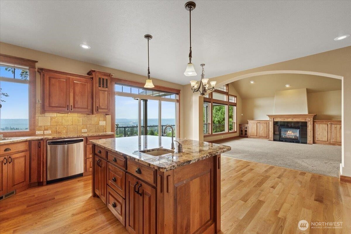 10321 N Navaho Drive Spokane WA 99208