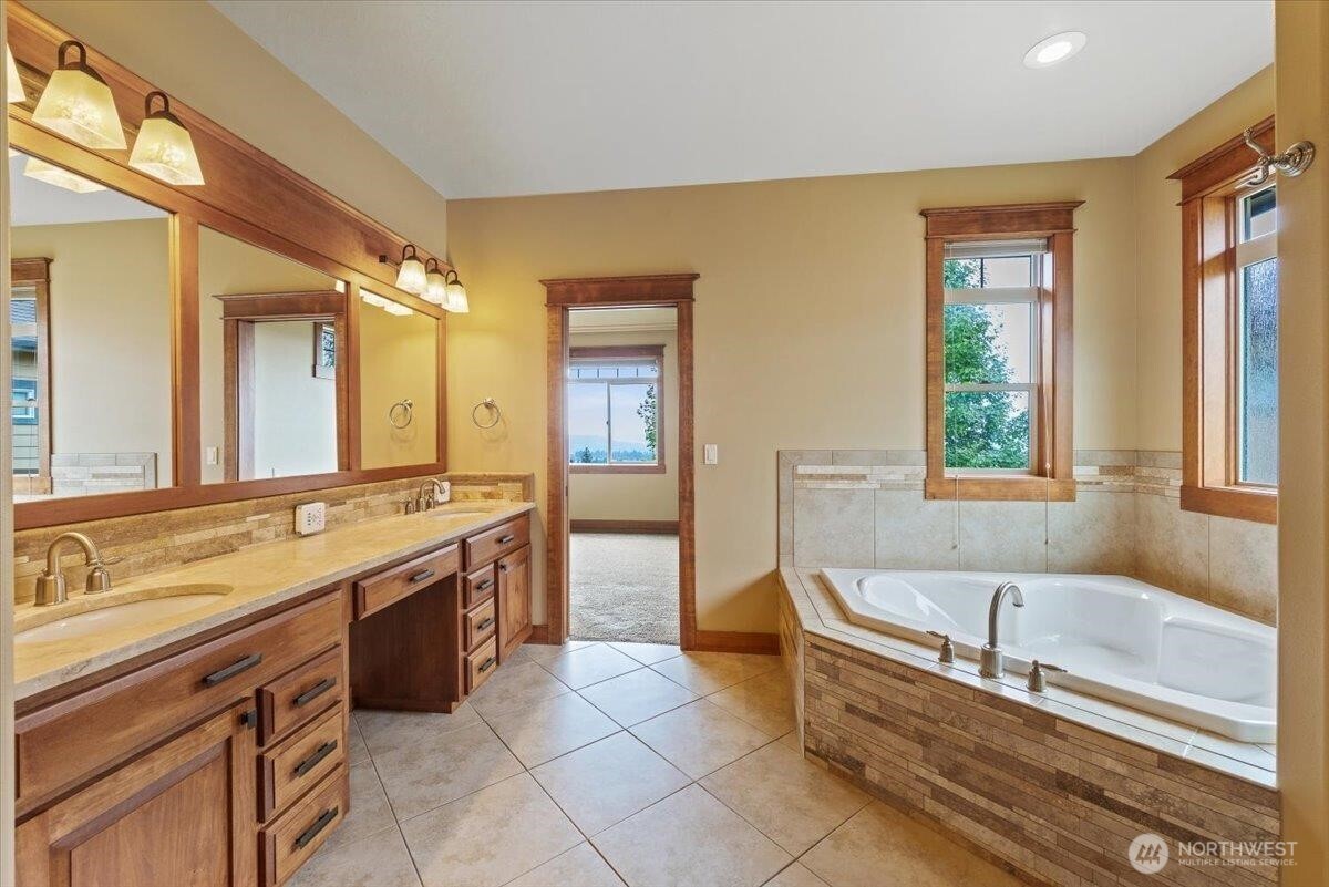 10321 N Navaho Drive Spokane WA 99208