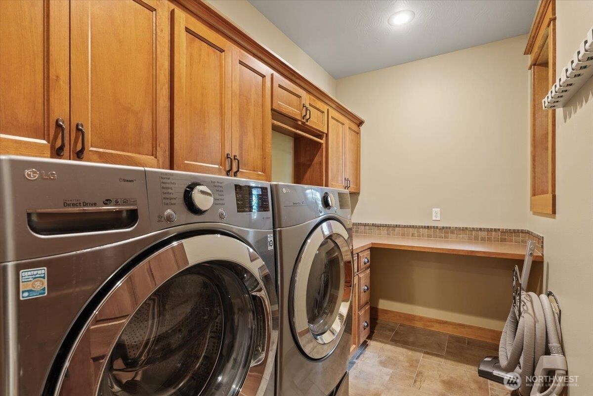 10321 N Navaho Drive Spokane WA 99208