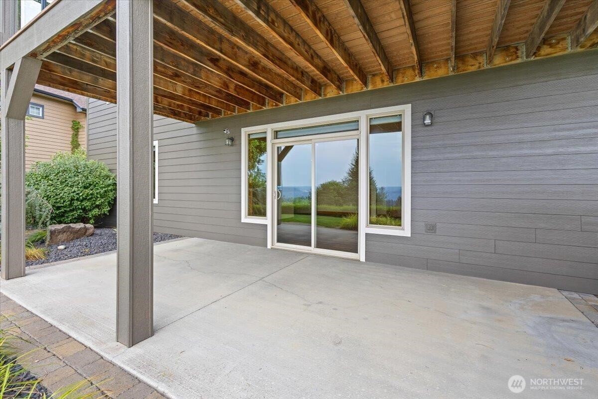 10321 N Navaho Drive Spokane WA 99208