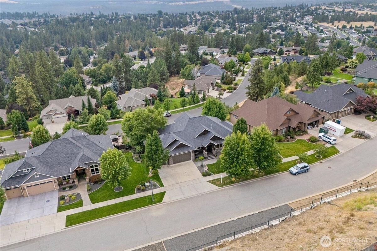 10321 N Navaho Drive Spokane WA 99208