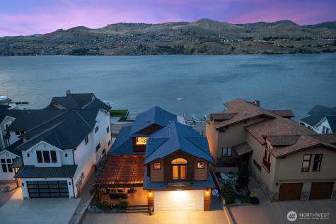 2031 W Terrace Avenue Chelan WA 98816