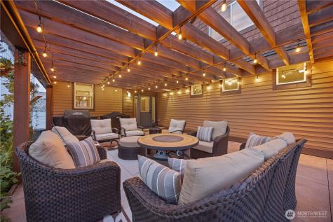 2031 W Terrace Avenue Chelan WA 98816