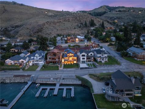 2031 W Terrace Avenue Chelan WA 98816