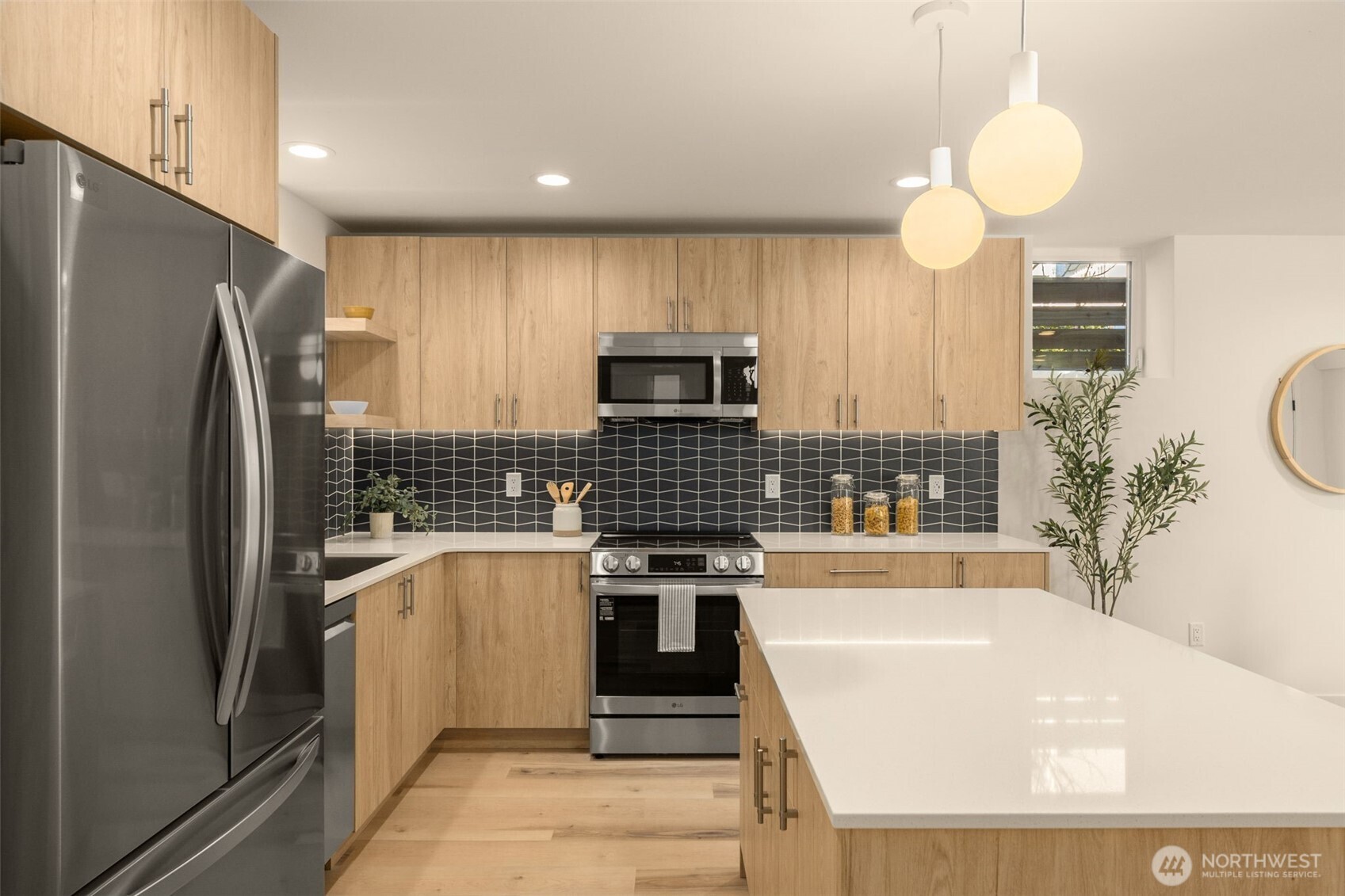 3916 S Juneau Street Seattle WA 98118