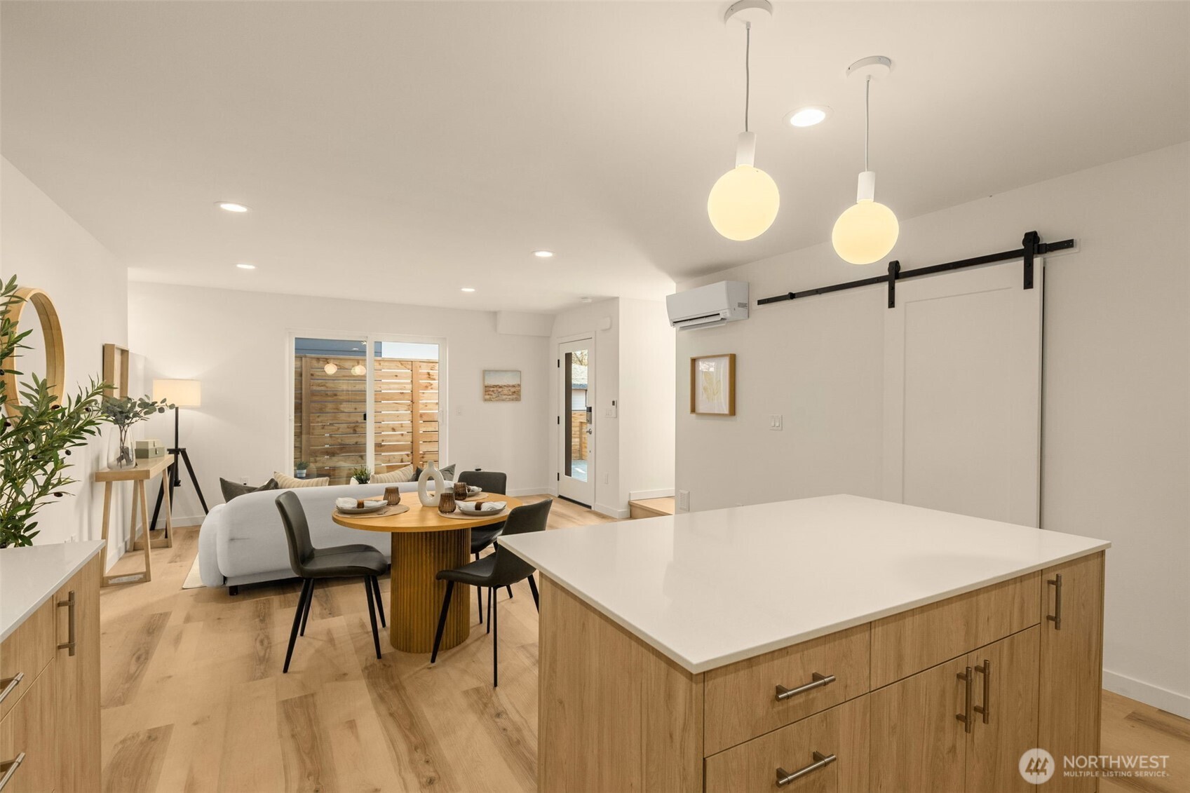 3916 S Juneau Street Seattle WA 98118