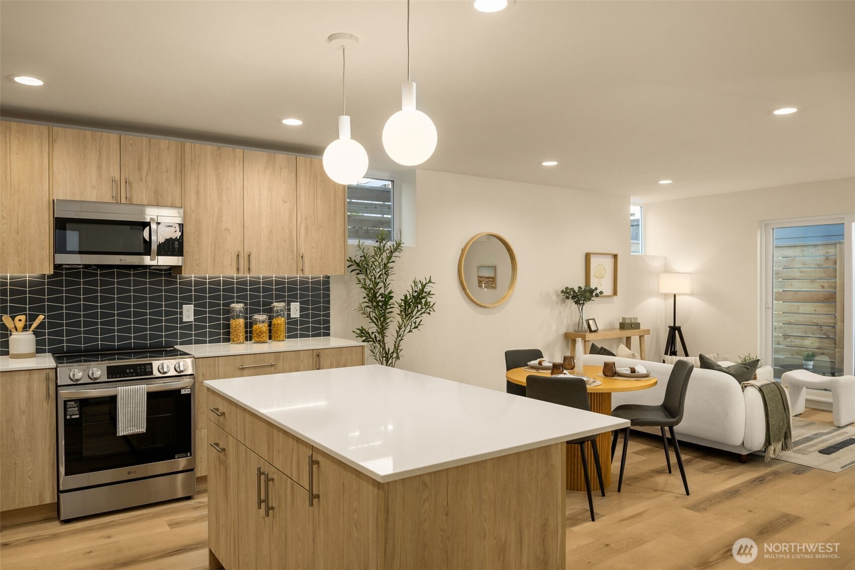 3916 S Juneau Street Seattle WA 98118