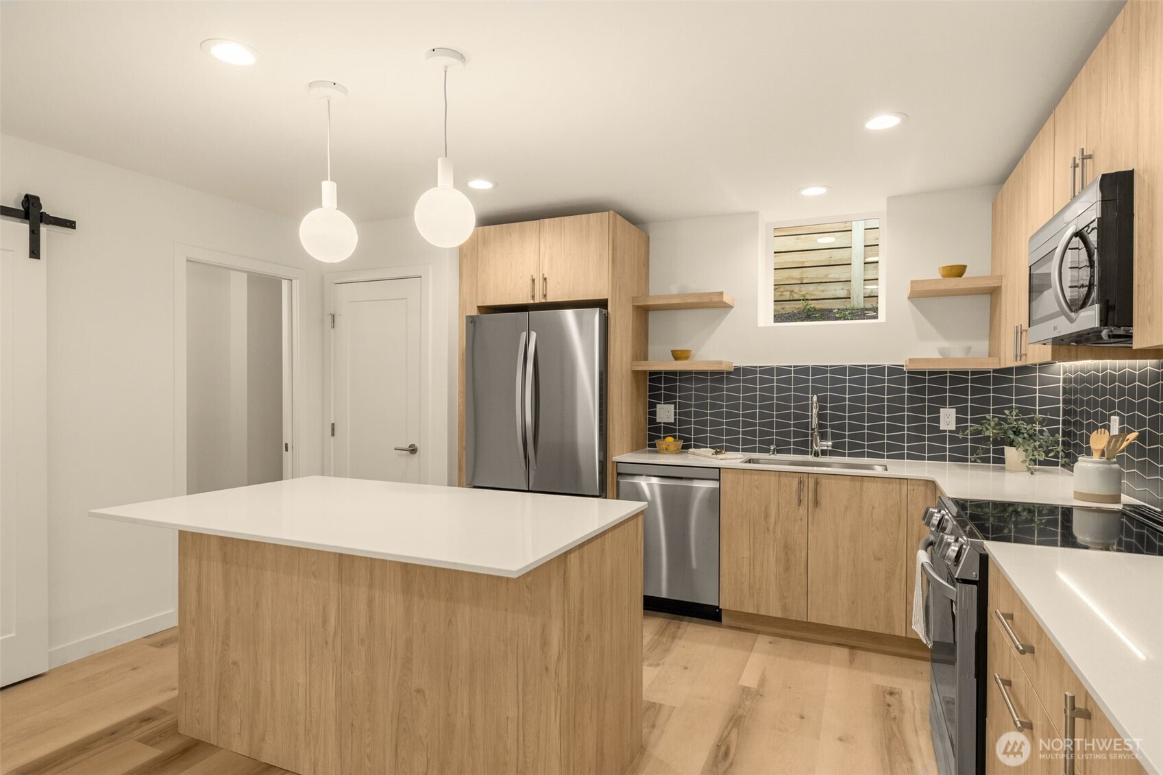 3916 S Juneau Street Seattle WA 98118
