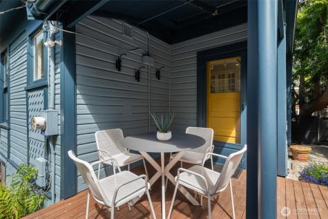 2516 3rd Avenue W Seattle WA 98119