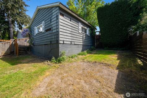 2516 3rd Avenue W Seattle WA 98119