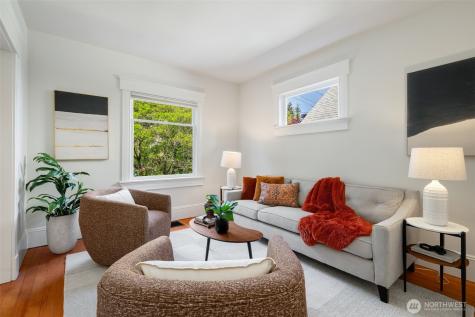 2516 3rd Avenue W Seattle WA 98119