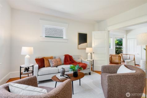 2516 3rd Avenue W Seattle WA 98119