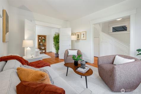 2516 3rd Avenue W Seattle WA 98119