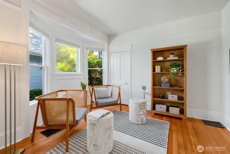 2516 3rd Avenue W Seattle WA 98119
