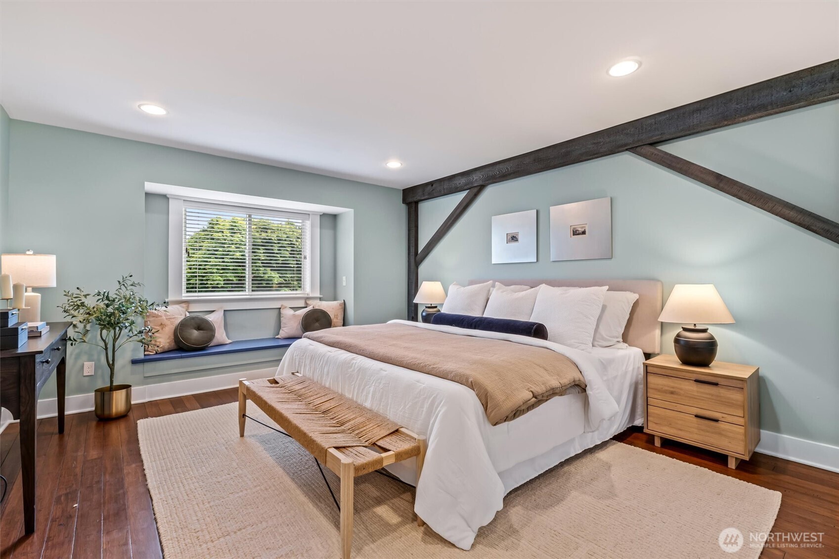 545 Holly Drive Edmonds WA 98020
