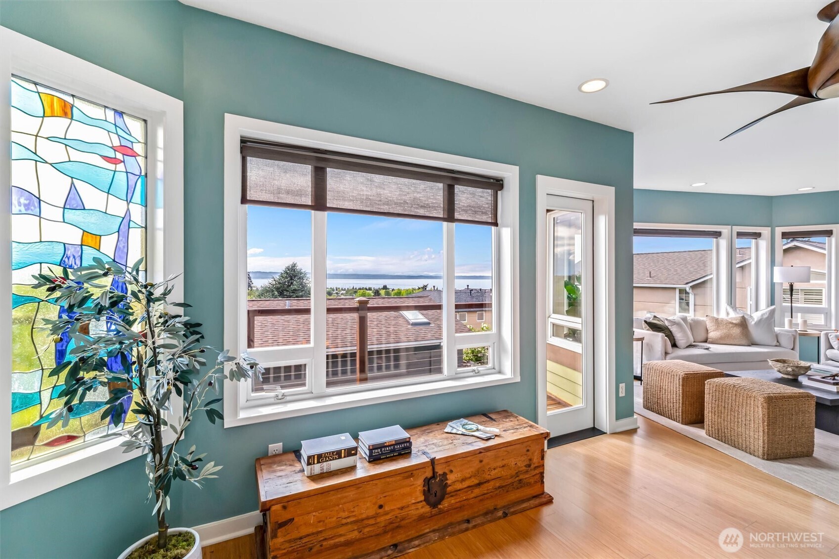 545 Holly Drive Edmonds WA 98020