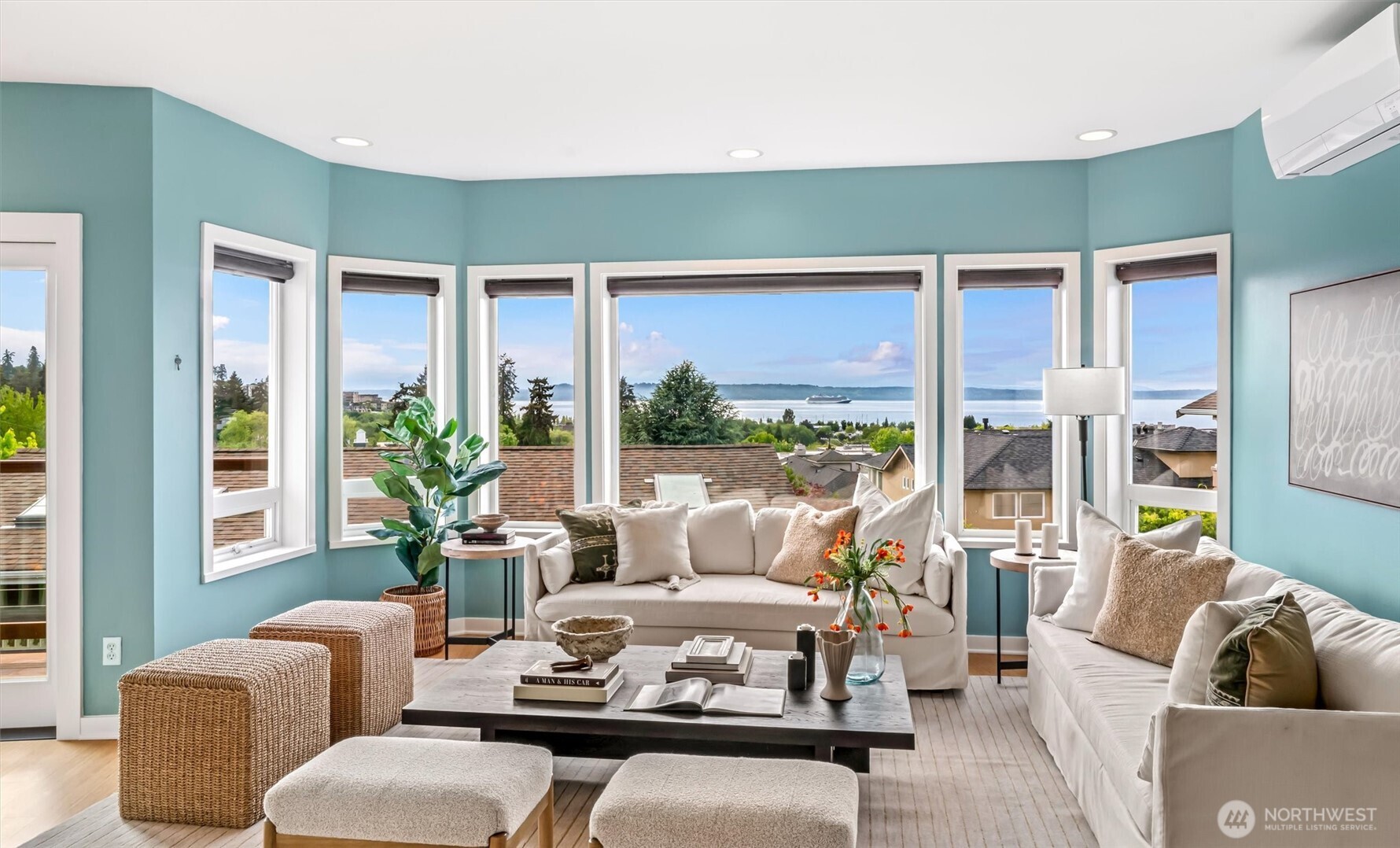 545 Holly Drive Edmonds WA 98020