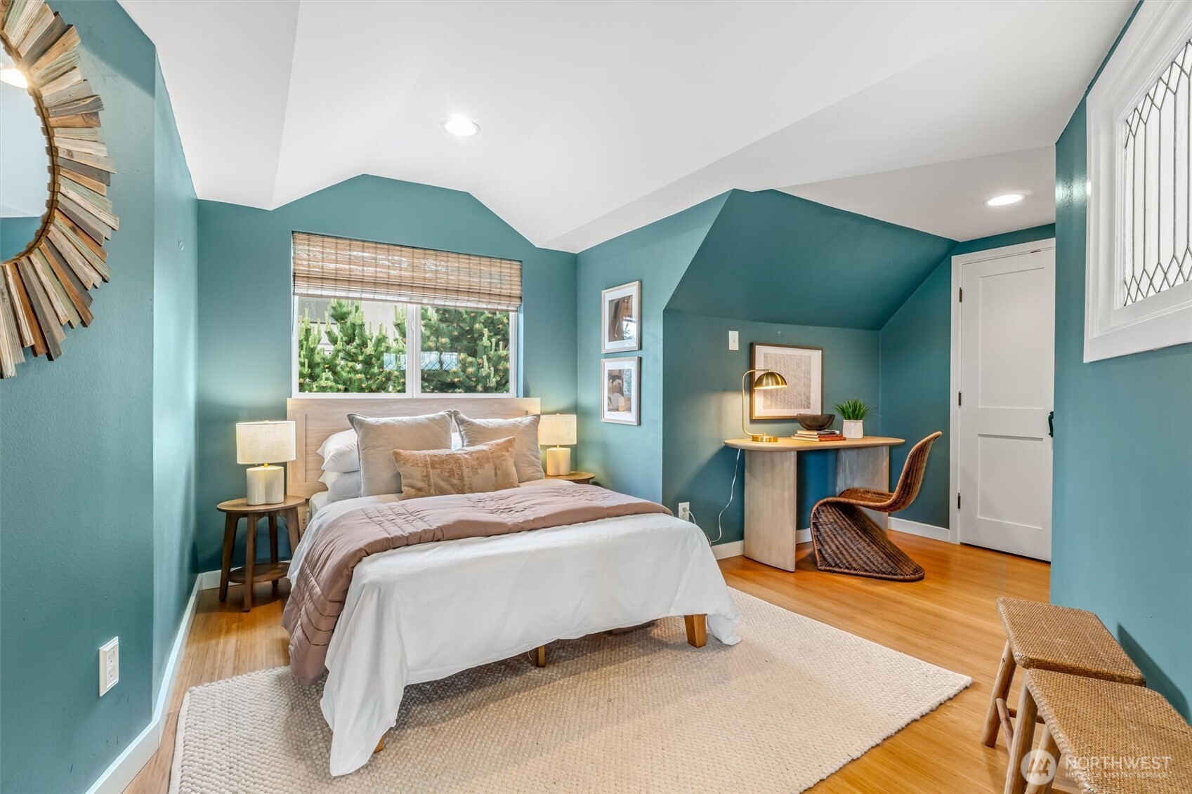545 Holly Drive Edmonds WA 98020