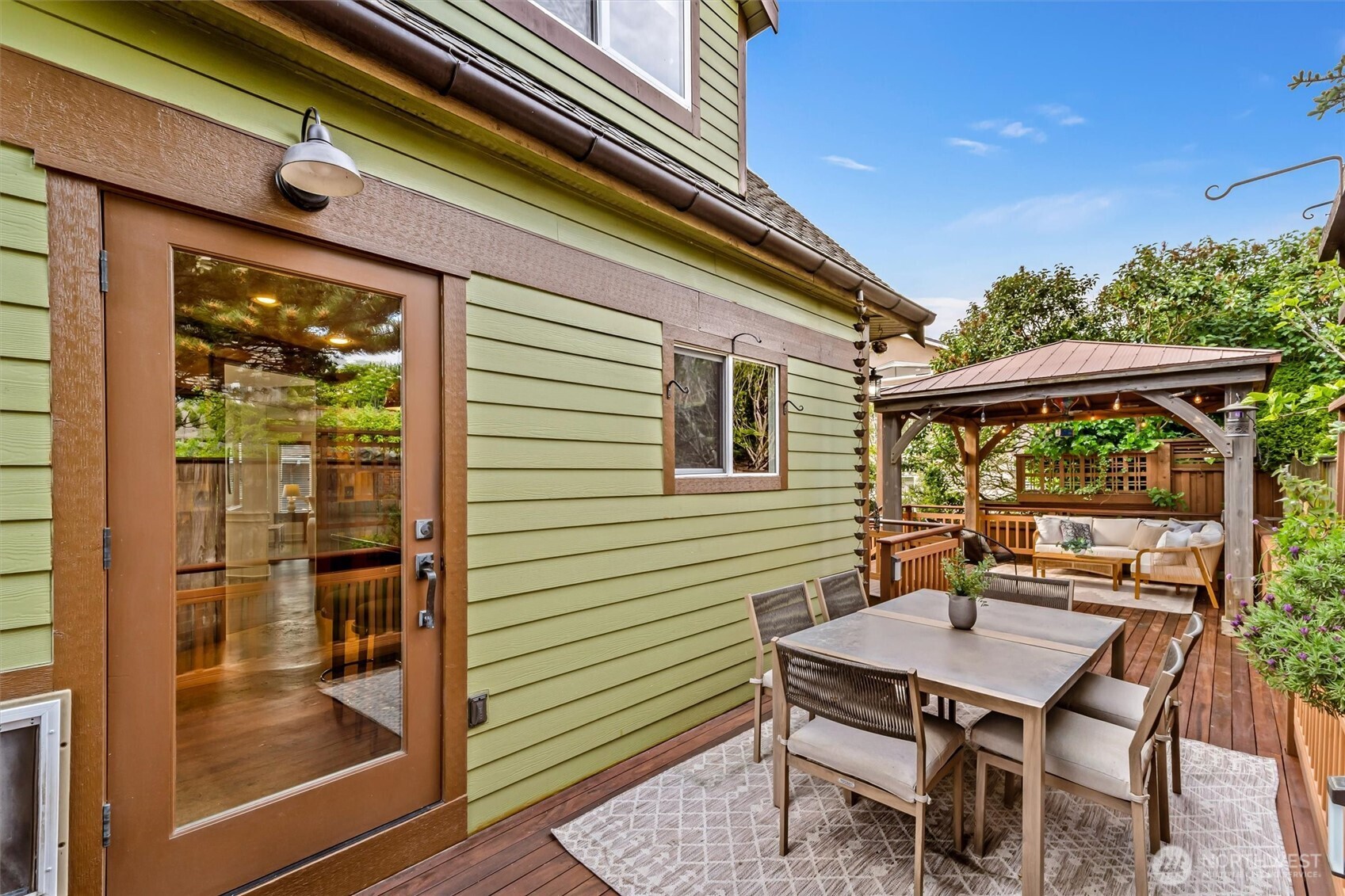 545 Holly Drive Edmonds WA 98020