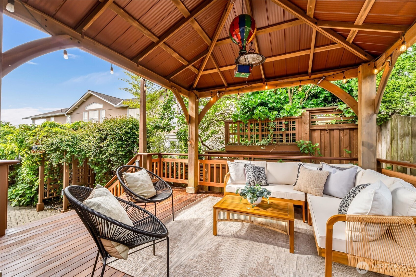 545 Holly Drive Edmonds WA 98020
