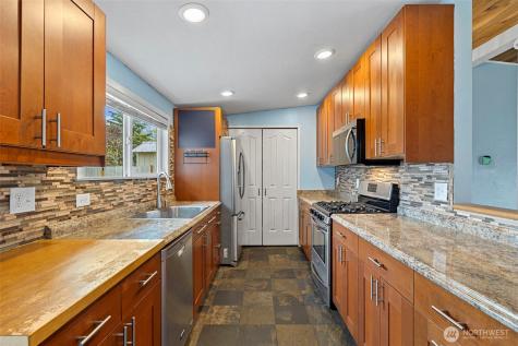 1519 Berniece Street Mount Vernon WA 98274