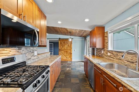 1519 Berniece Street Mount Vernon WA 98274
