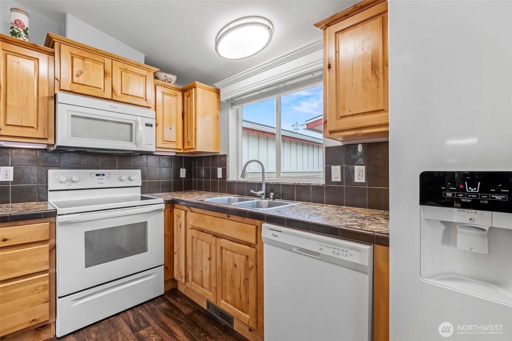 17693 NW Road 5 Quincy WA 98848