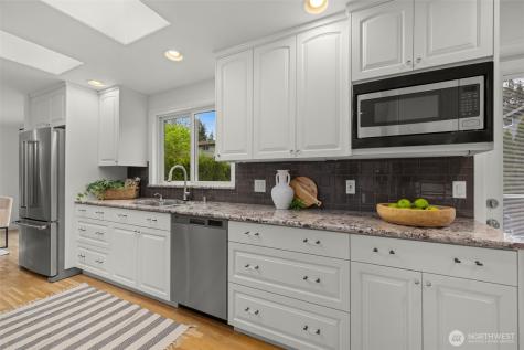 7424 NE 120th Street Kirkland WA 98034