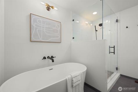 7424 NE 120th Street Kirkland WA 98034