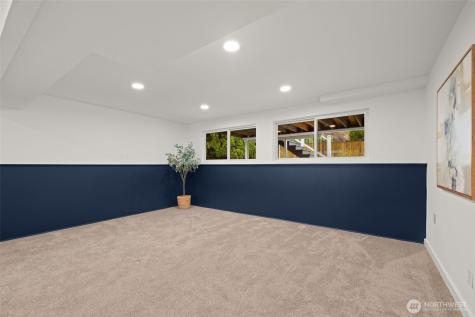 7424 NE 120th Street Kirkland WA 98034