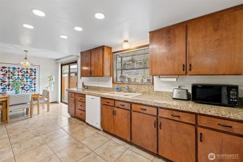 617 S E Street Port Angeles WA 98363