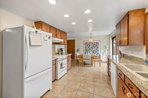 617 S E Street Port Angeles WA 98363