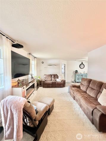 4 River Overlook Street Omak WA 98841