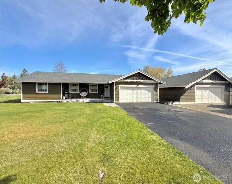4 River Overlook Street Omak WA 98841